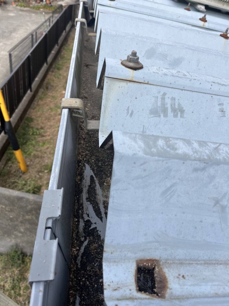 建物の寿命に関わるため、早めの点検が重要です。